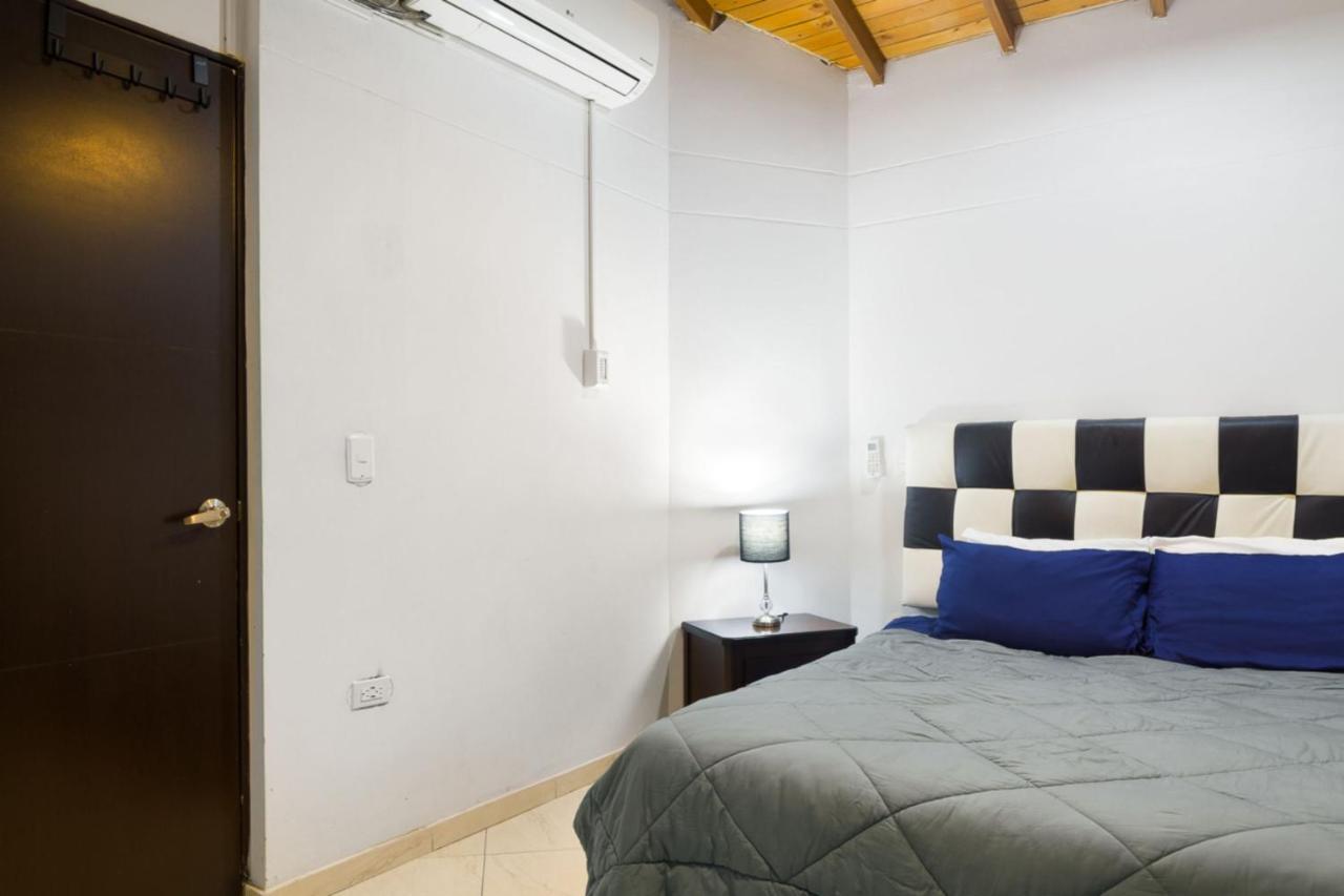 Apartamento Poblado Brownstone Medellín Exterior foto